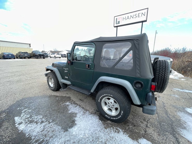 2000-jeep-wrangler-sport-image-48