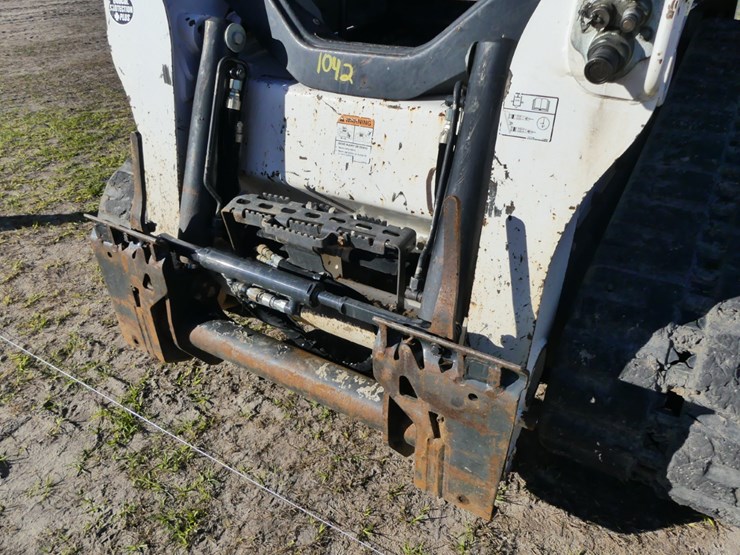 2021-bobcat-t770-image-10