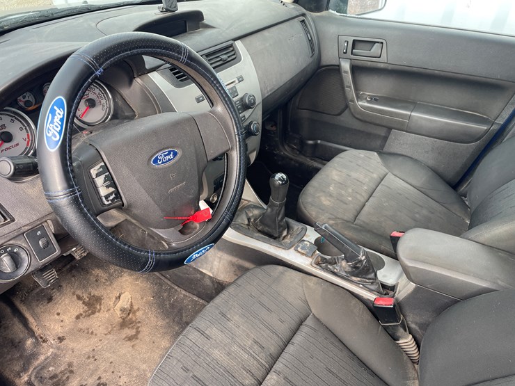 #1991-•-2009-blue-ford-focus-(has-wi-title)-(of)-image-11