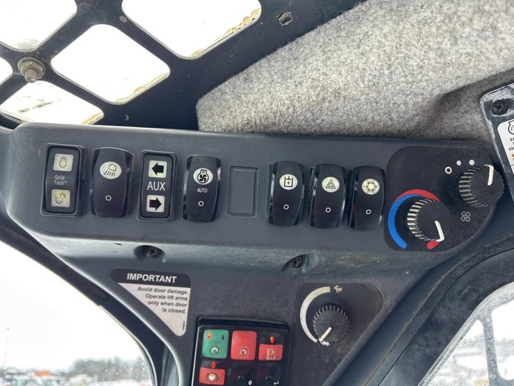 2019-deere-331g-image-49