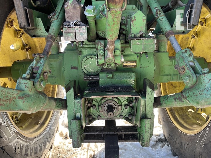 john-deere-4440-image-10