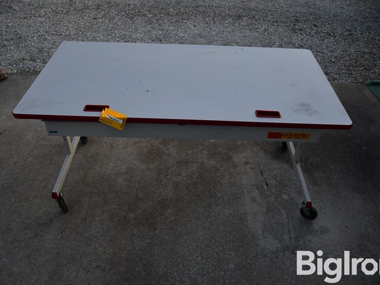 60"x30"-desk-image-6