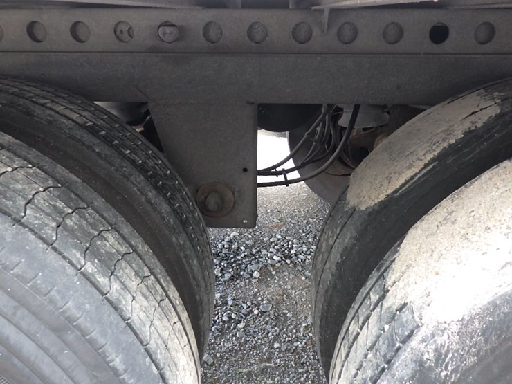 2018-hyundai-translead-image-10