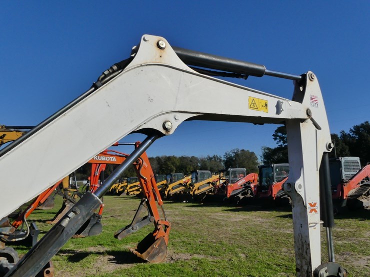 2020-bobcat-e35-image-5