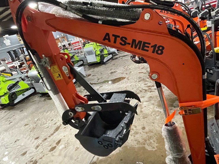#2003-•-2025-unused-me18-mini-excavator-(o9)-image-9