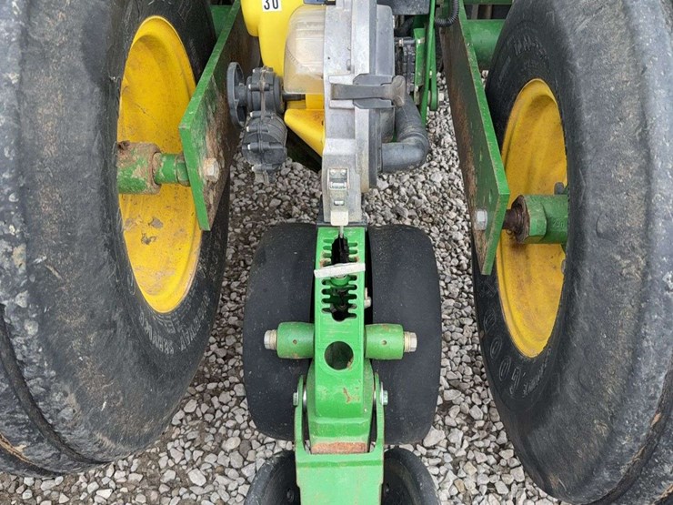 2013-john-deere-1790-image-7