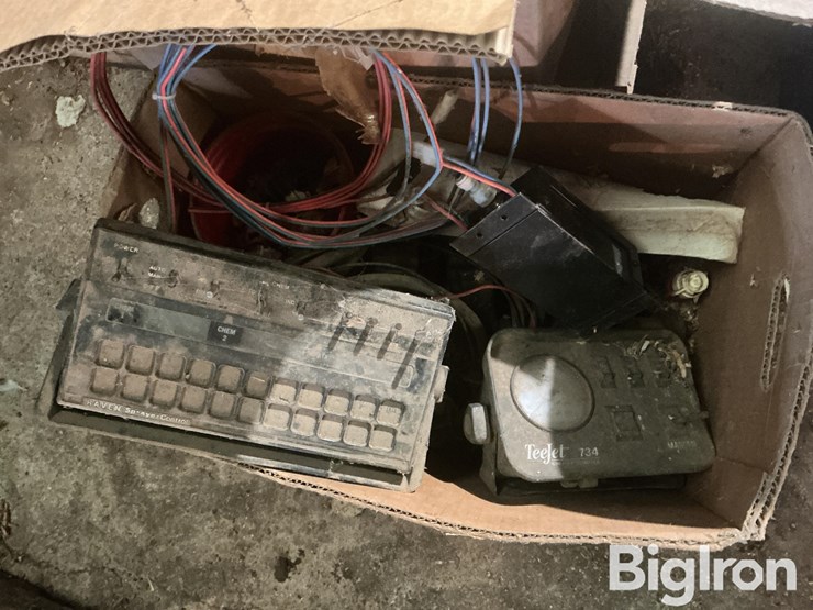 john-deere-200-image-12