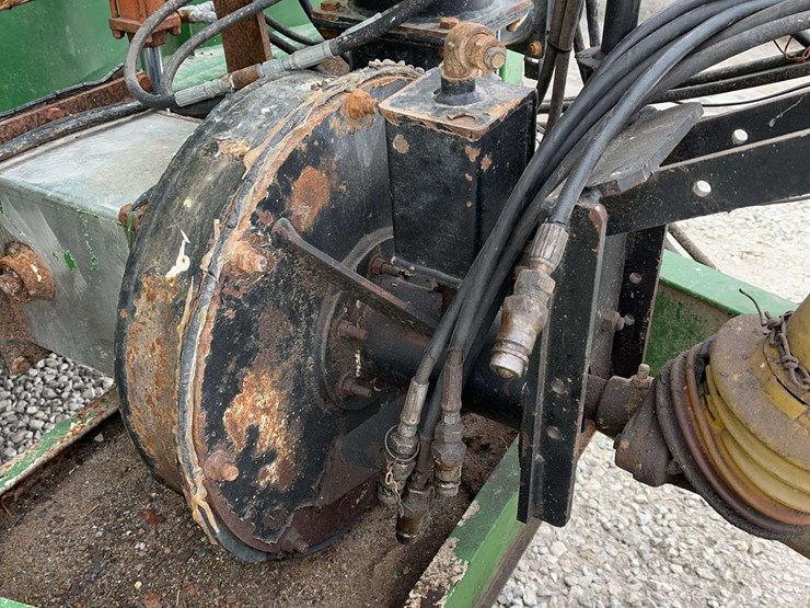 balzer-frac-tank,-21,000-gallons,-computer-hydraulic-control-box,-1-owner,-always-washed,-good-shape-image-6