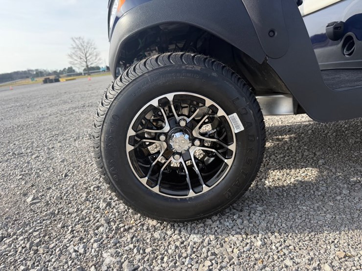 #30693-•-2026-clubcar-tempo-4-cpo-4-passenger-electric-golf-image-7