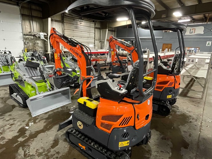 #2002-•-2025-unused-me18-mini-excavator-(o9)-image-6