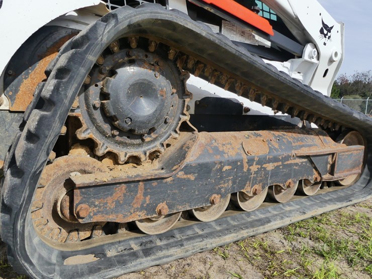 2018-bobcat-t770-image-6