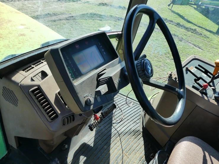 1995-john-deere-7400-image-15