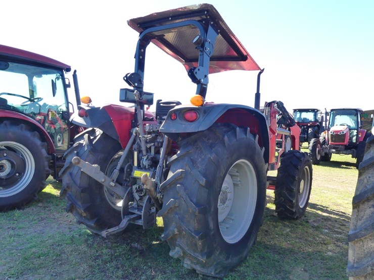 massey-ferguson-4707-image-3