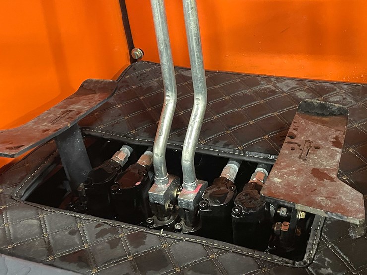 #2002-•-2025-unused-me18-mini-excavator-(o9)-image-21