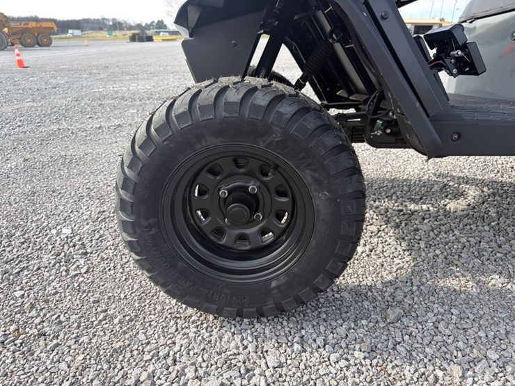 #30691-•-2025-e-z-go-express-s4-4-passenger-gas-golf-cart-image-14