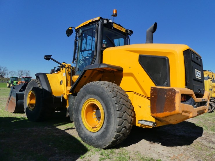 2019-jcb-457-image-4