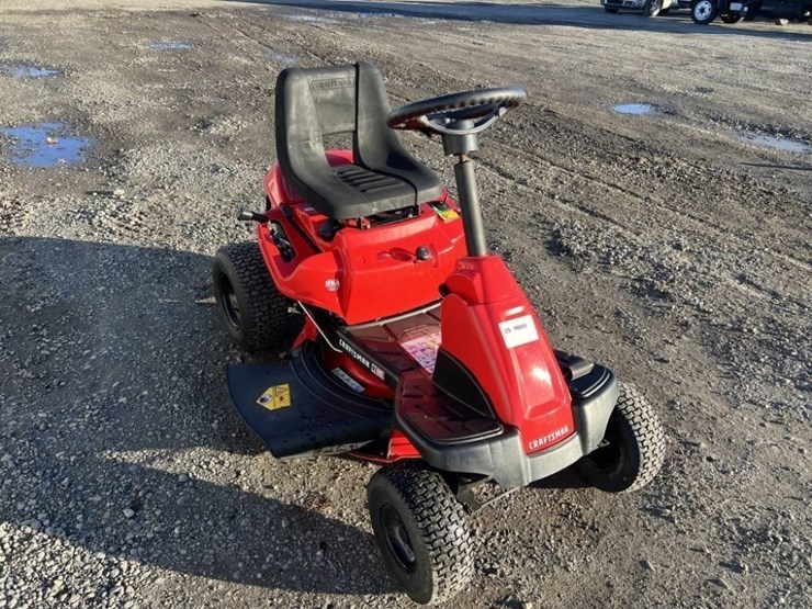2023-craftsman-r110-ride-on-mower-image-2