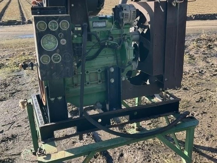 john-deere-4-cyl-stationary-engine-image-4