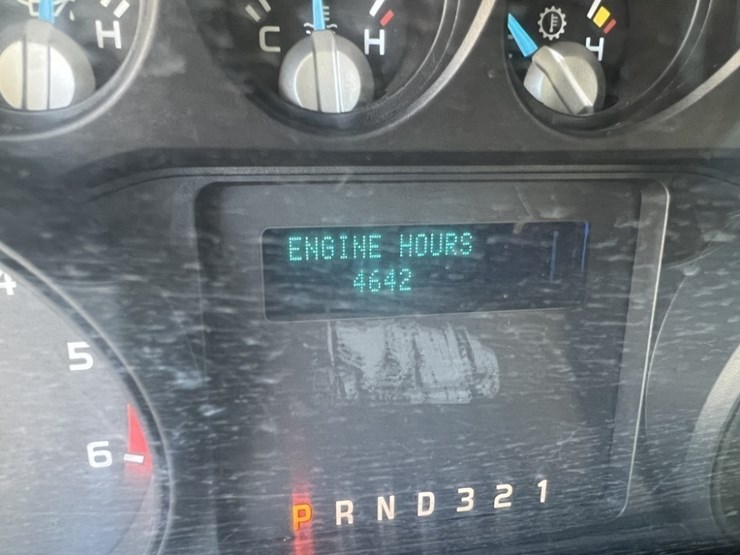 2015-ford-f450-xlt-sd-image-34