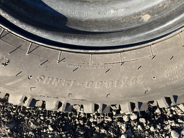 2011-polaris-ranger-ev-image-12