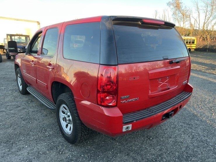 2012-gmc-yukon-image-6