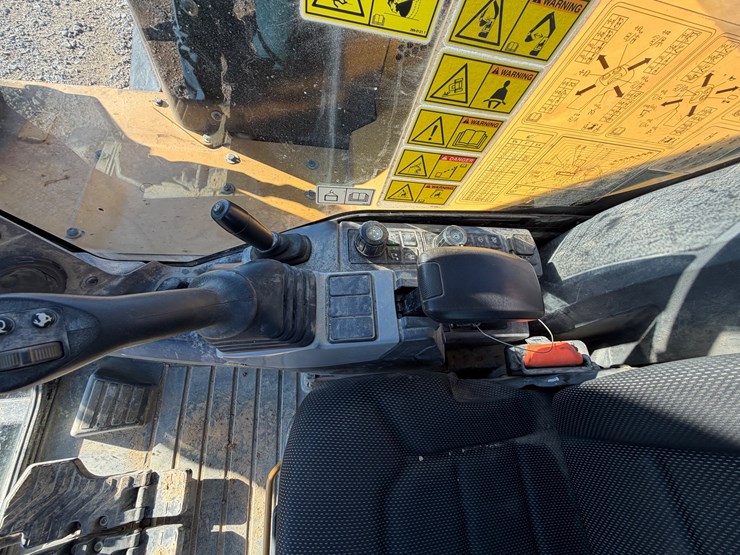 caterpillar-308-cr-image-37