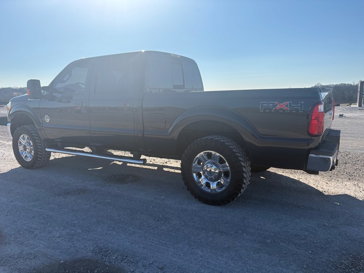 2011-ford-f250-lariat-image-5