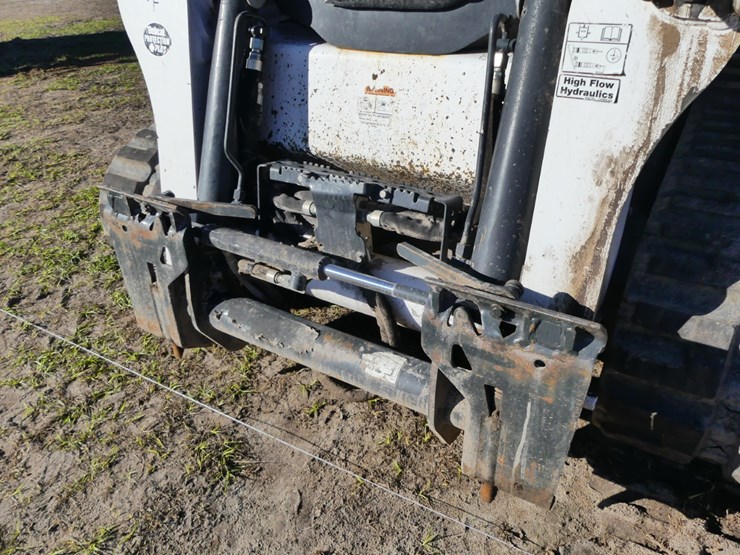 2021-bobcat-t770-image-10