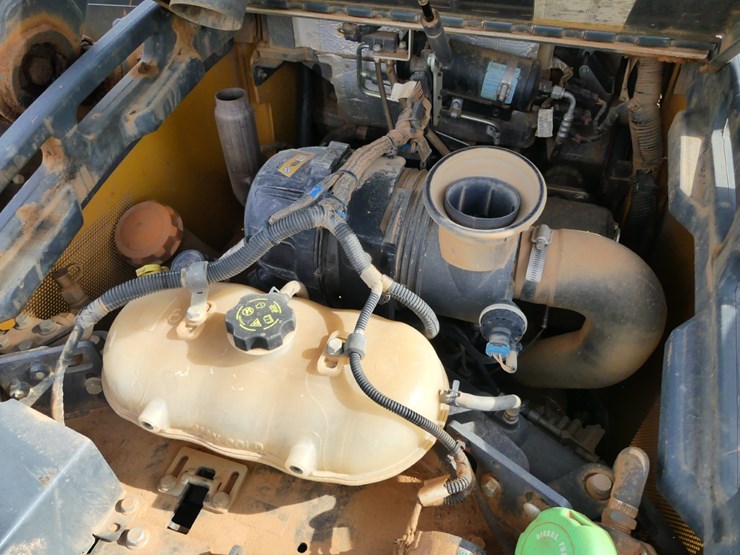 2023-deere-325g-image-9