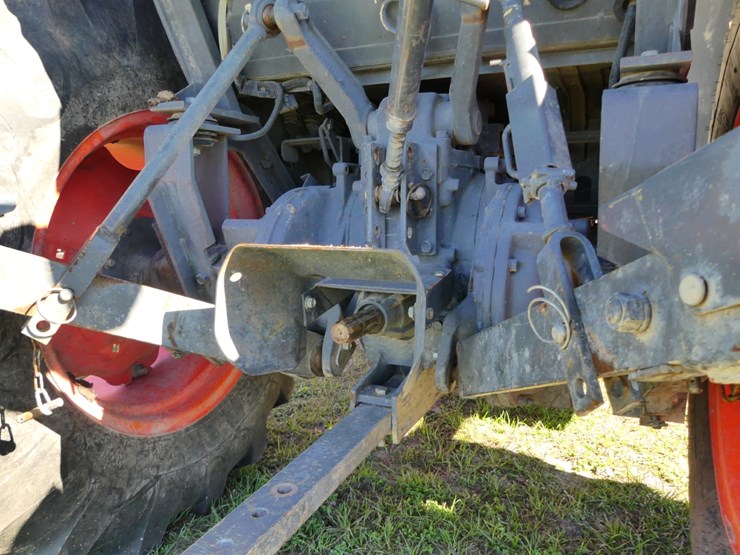 2022-kubota-mx5400-image-6