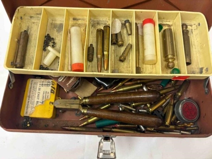 assort.-of-bullets---gun-parts-etc.-image-1