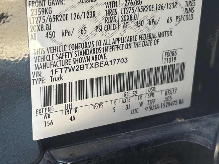 2011-ford-f250-lariat-image-16