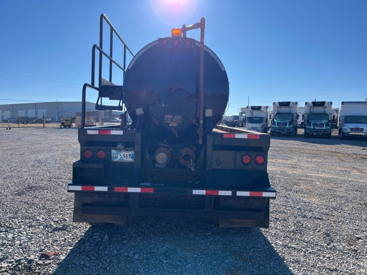 2012-southern-vac-130-bbl-steel-vacuum-trailer-image-6