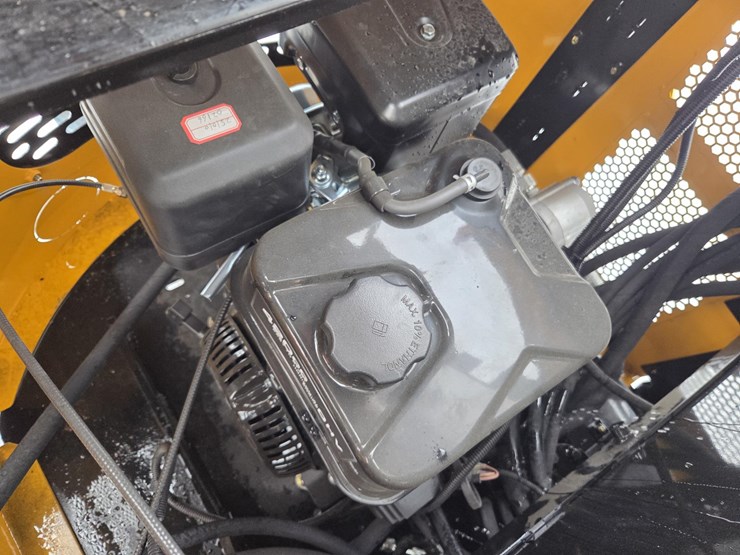 #2188-•-unused-future-ft15-mini-excavator-image-18