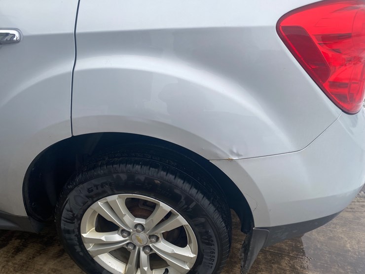 2015-chevrolet-equinox-lt-image-7