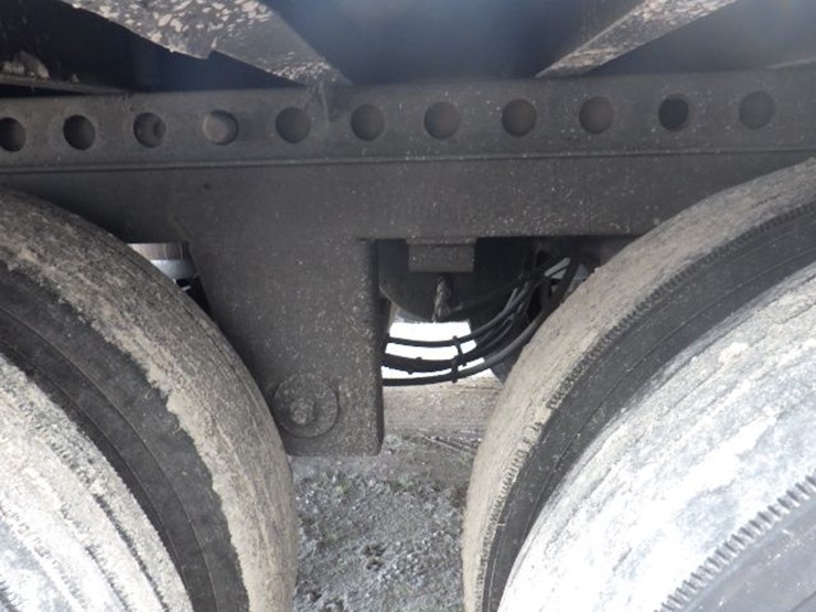 2015-hyundai-translead-image-9