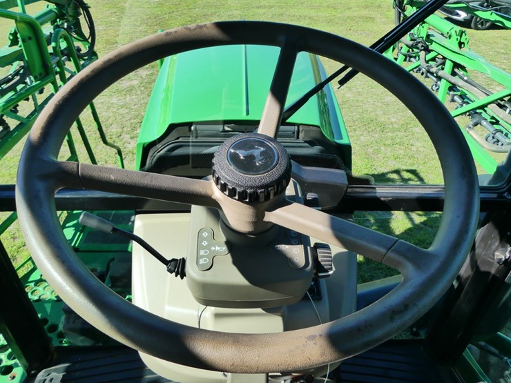 2022-john-deere-r4023-image-21