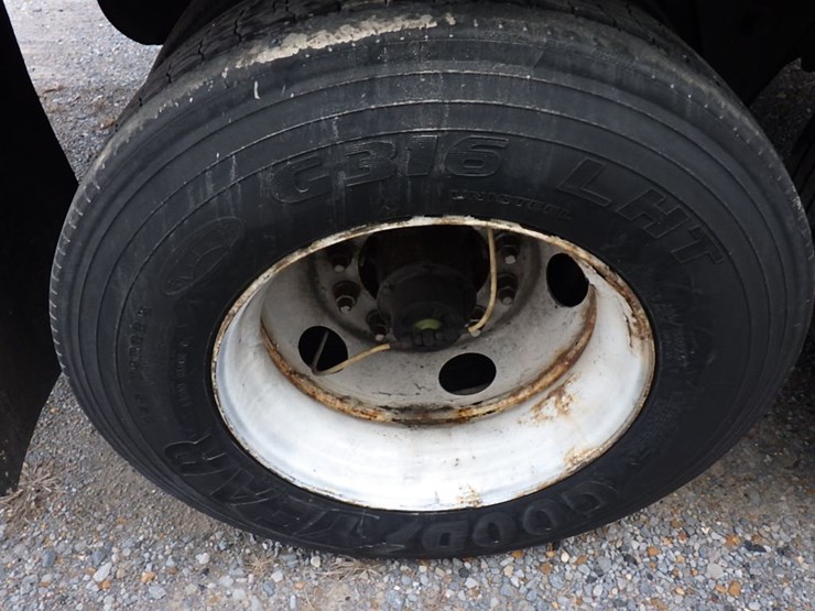 hyundai-translead-image-11