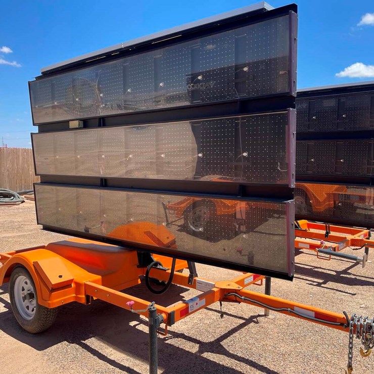 2017 ADDCO ROAD SIGN DH1000-ALS