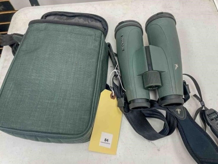 swarovski-binocular-image-1