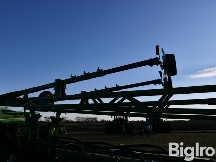 2020-john-deere-1775nt-image-20