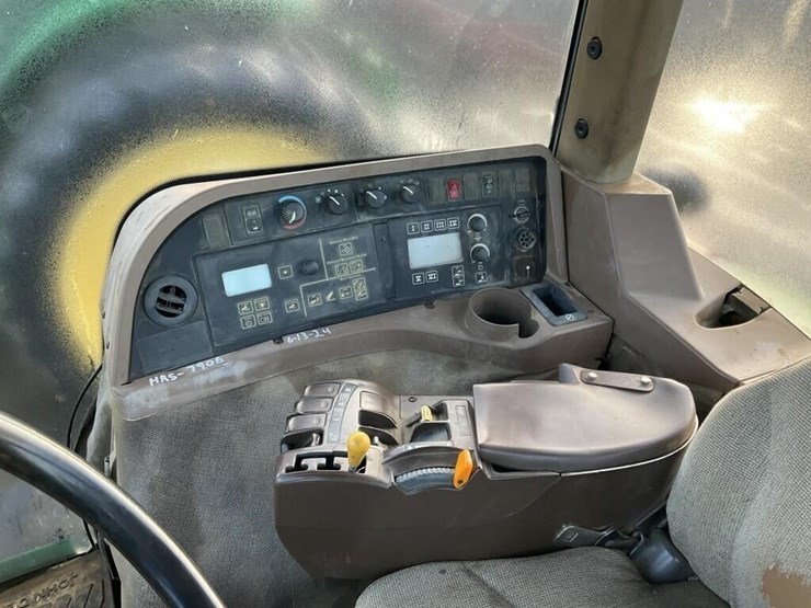 john-deere-8430t-image-24