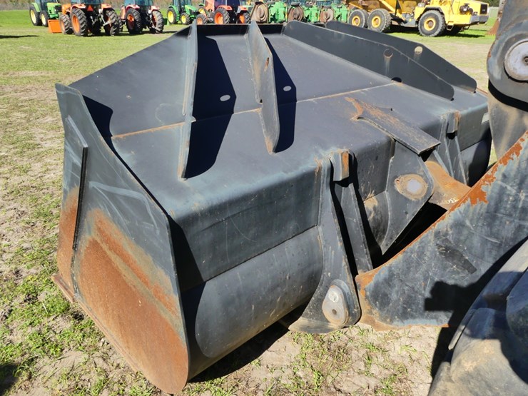 2019-jcb-457-image-9