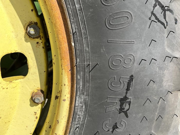 john-deere-4440-image-19