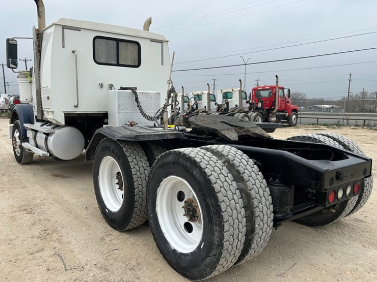 2014-western-star-4900-image-4