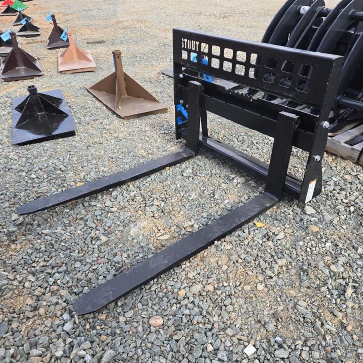 #6002 • Unused 48" Stout Skid Steer Pallet Forks