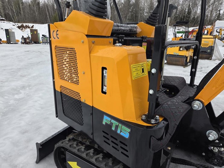#2192-•-unused-future-ft15-mini-excavator-image-15
