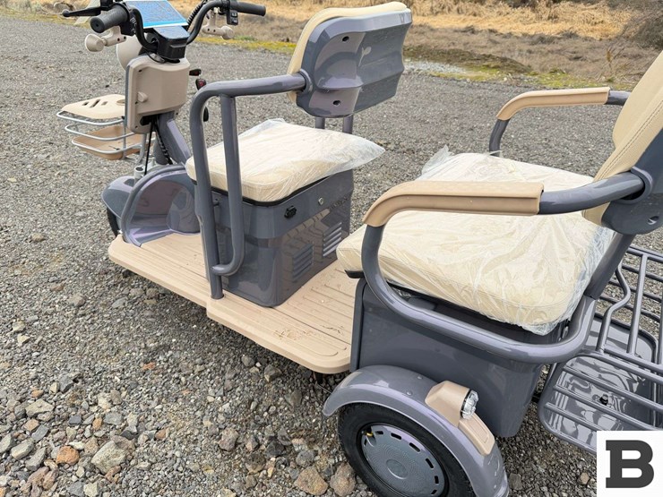 2025-ir-irgc40-mini-golf-cart-image-18