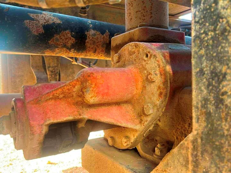 2014-freightliner-cascadia-image-9