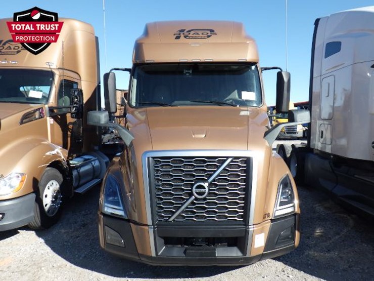 2023-volvo-vnl-760-image-2